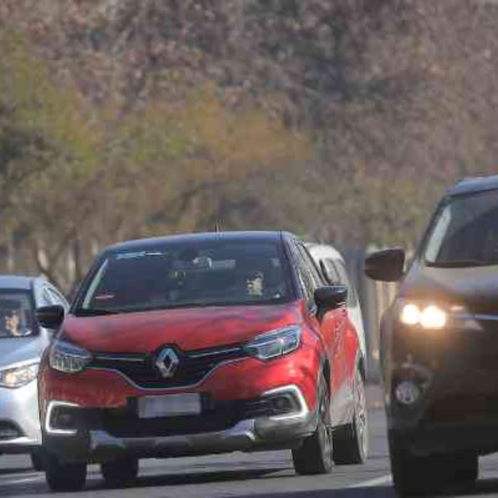 Fuerte alza de seguros automotrices: Las razones detrás y el debate por el proyecto que busca regularlos